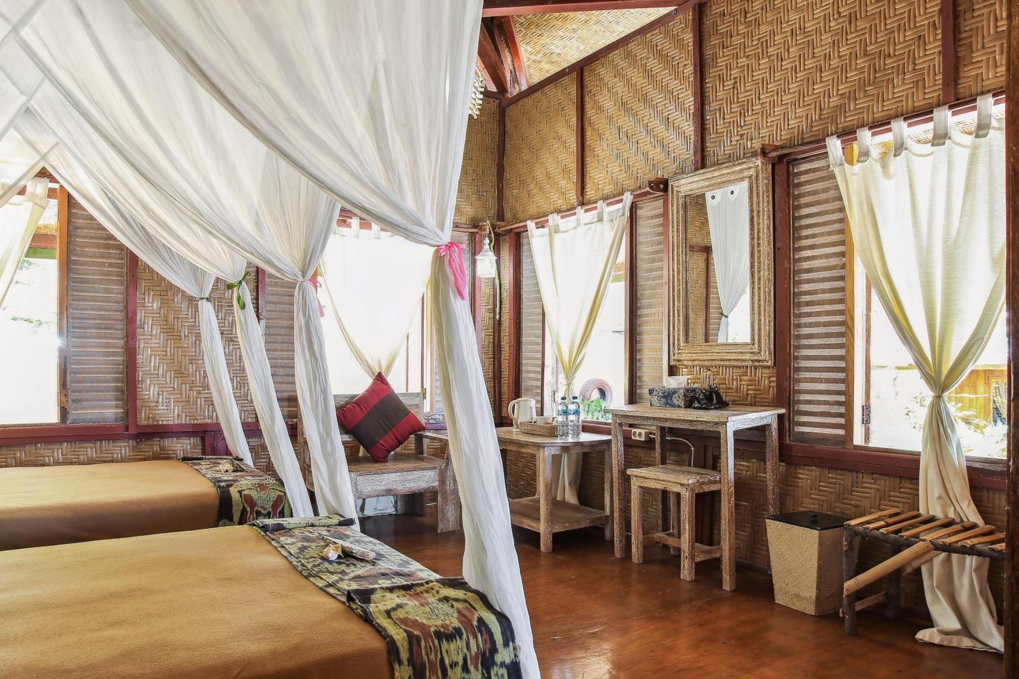 Cemara Beachfront Suite Mondu Esterno foto